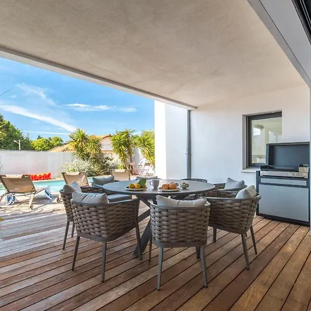 - High Standing Contemporay